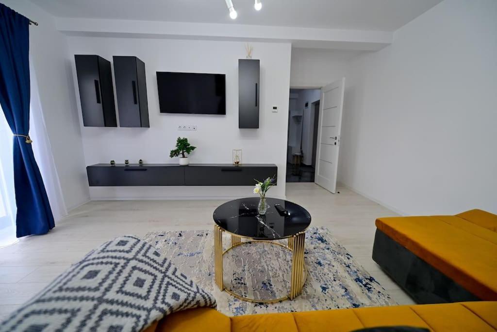 Flh - Just 5 Apartment Selimbar Luaran gambar