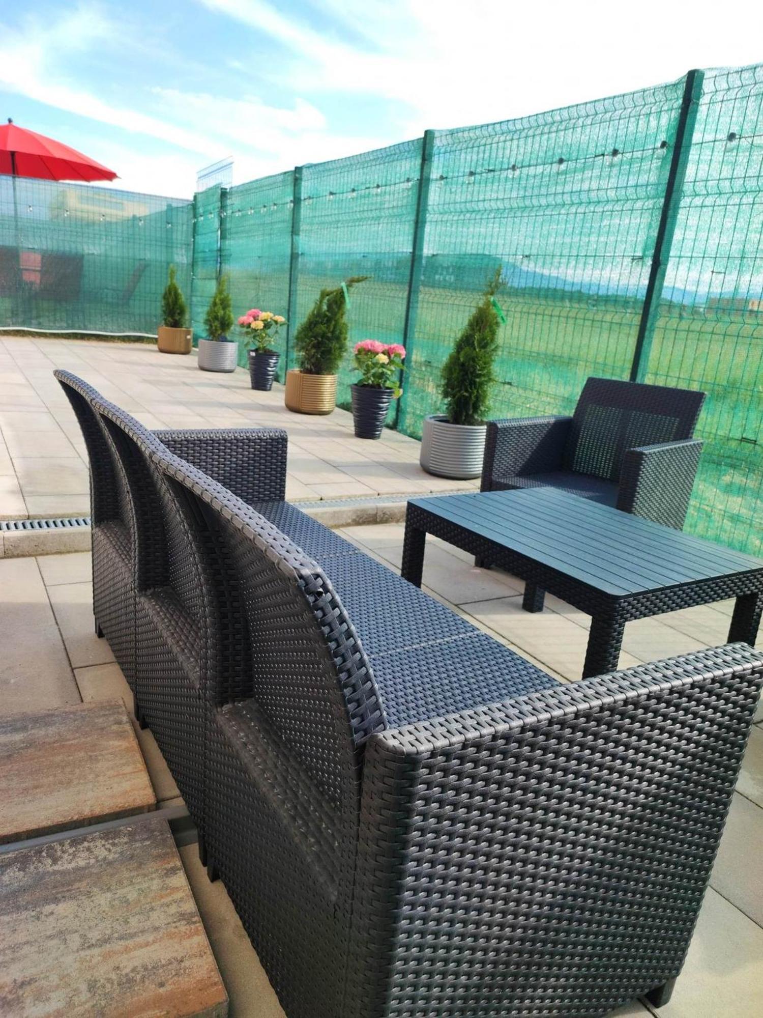 Flh - Just 5 Apartment Selimbar Luaran gambar